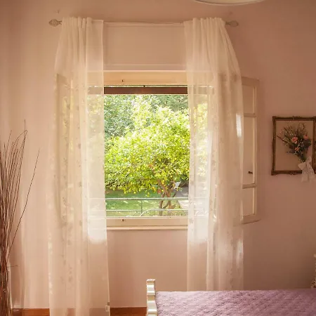 3bdr-185m2-hygeia-mitera-oaca-kifisias-psychiko-embassies-100mbpswifi Apartment *