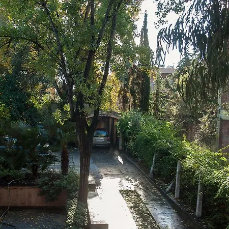 3bdr-185m2-hygeia-mitera-oaca-kifisias-psychiko-embassies-100mbpswifi Apartment