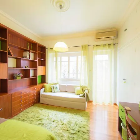 3bdr-185m2-hygeia-mitera-oaca-kifisias-psychiko-embassies-100mbpswifi Apartment *