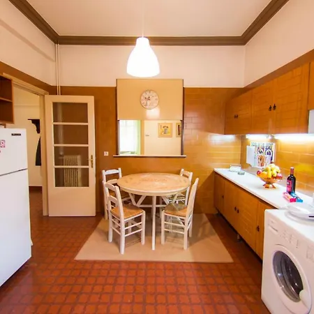 Apartment 3bdr-185m2-hygeia-mitera-oaca-kifisias-psychiko-embassies-100mbpswifi Athens